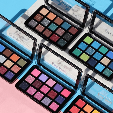 J.Cat Beauty Dia & Noche Eyeshadow Palette