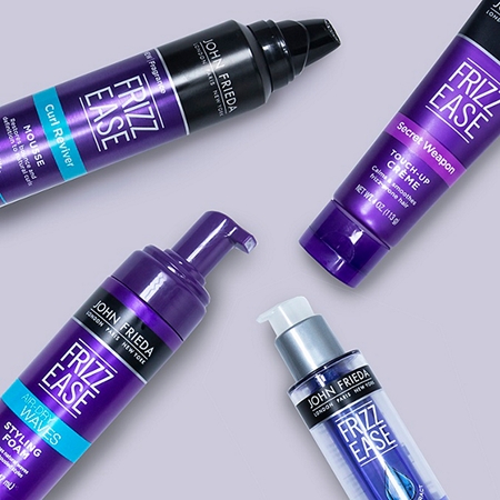 John Frieda Frizz Ease Dream Curls mousse volume dès la racine pour cheveux bouclés