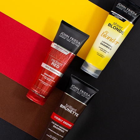John Frieda Brilliant Brunette Visibly Deeper хидратиращ балсам за защита на цвета за тъмна коса