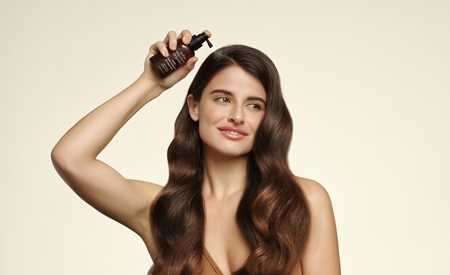 John Masters Organics Scalp Follicle Treatment & Volumizer spray a haj egészséges növekedéséért a hajgyökerektől