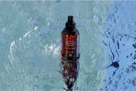 John Masters Organics Sea Salt & Lavender Sea Mist Spray θαλάσσιο αλάτι σε σπρέι με λεβάντα για το μήκος των μαλλιών