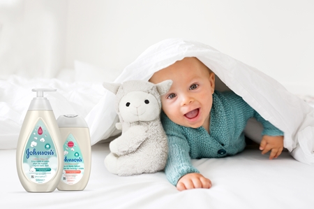 Johnson's® Cottontouch Geschenkset