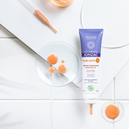 Jonzac Hyalu Serum gegen Falten mit Vitamin C