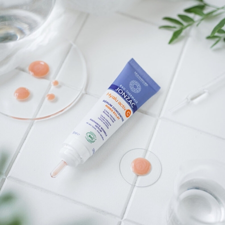 Jonzac Hyalu Serum gegen Falten mit Vitamin C