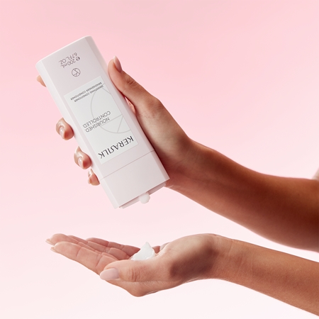 KERASILK Essentials Smoothing Conditioner Udglattende balsam med nærende effekt