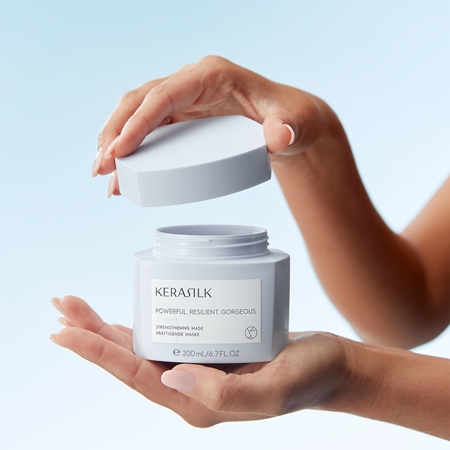 KERASILK Specialists Strengthening Mask mască fortifiantă cu efect de hidratare