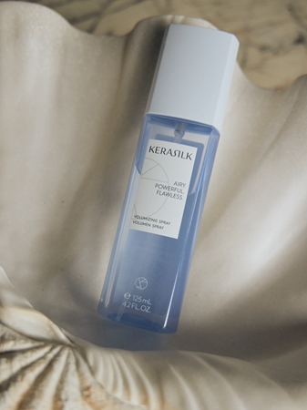 KERASILK Specialists Volumizing Spray objemový sprej pro jemné a zplihlé vlasy