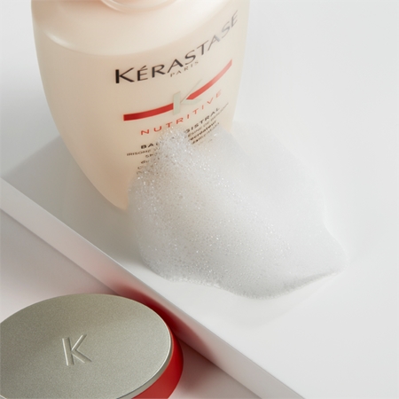 Kérastase Nutritive Bain Magistral Voedende Shampoo voor Normaal tot Zeer Extreem Droog en Gevoelig Haar