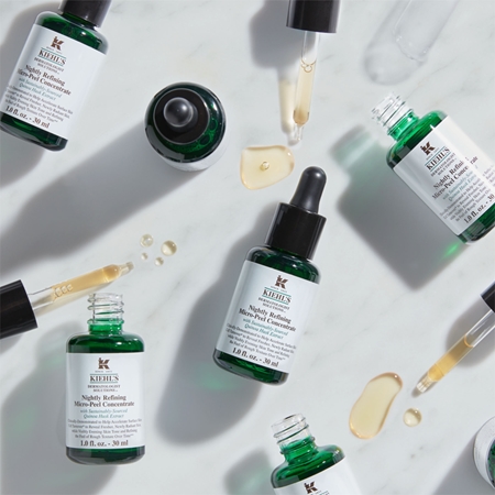 Kiehl's Dermatologist Solutions Nightly Refining Micro-Peel Concentrate rozjasňující noční peelingová péče pro všechny typy pleti včetně citlivé