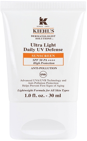 Kiehl's Ultra Light Daily UV Defense ultra lahki zaščitni fluid za vse tipe kože, vključno z občutljivo kožo