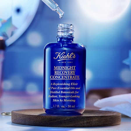 Kiehl's Midnight Recovery Concentrate regeneráló éjszakai szérum minden bőrtípusra, beleértve az érzékeny bőrt is