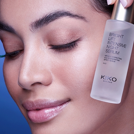 KIKO Milano Bright Lift Intensive Nachtserum gegen Falten mit regenerierender Wirkung