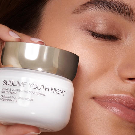 KIKO Milano Sublime Youth Night Straffende Anti-Falten-Nachtcreme mit Retinol