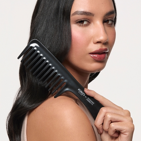 KIKO Milano Tangle-Free grzebień do włosów kręconych