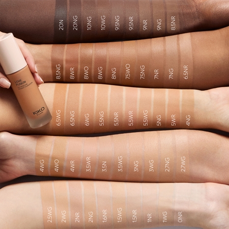 KIKO Milano Love Fusion 24H Moisture Radiant Foundation Langanhaltende cremige Make-up mit feuchtigkeitsspendender Wirkung