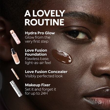 KIKO Milano Love Fusion 24H Moisture Radiant Foundation Langanhaltende cremige Make-up mit feuchtigkeitsspendender Wirkung
