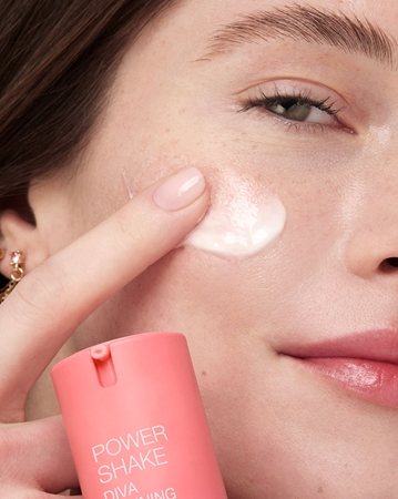 KIKO Milano Power Shake Diva Refining Cream 3In1 feuchtigkeitsspendende Gesichtscreme 3in1
