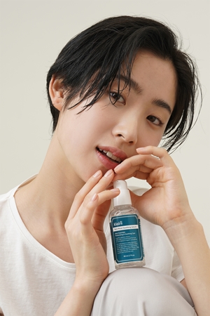 Klairs Dear Klairs Rich Moist Soothing Serum καταπραϋντικός ορός προσώπου με ενυδατικό αποτέλεσμα