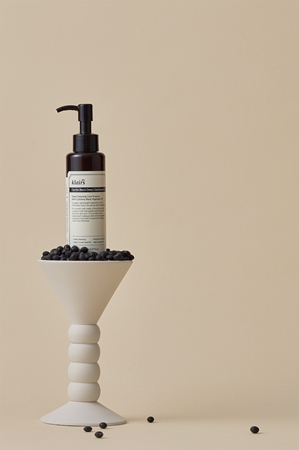Klairs Gentle Black Deep Cleansing Oil Deep Cleansing Oil for oily skin