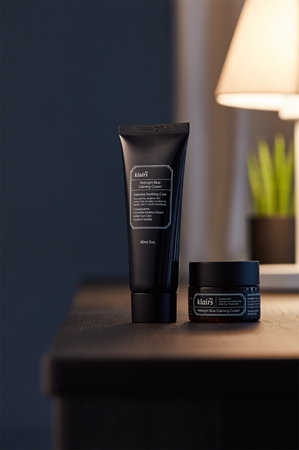 Dear Klairs Blue Calming Cream kojący krem po opalaniu do skóry wrażliwej i podrażnionej