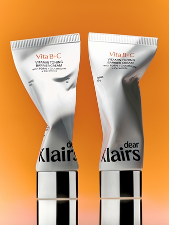 Dear Klairs Vitamin Toning Barrier Cream rozświetlający krem nawilżający dla wzmocnienia bariery ochronnej skóry