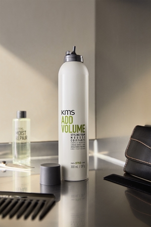KMS Add Volume Styling Foam pěna na vlasy pro dlouhotrvající objem