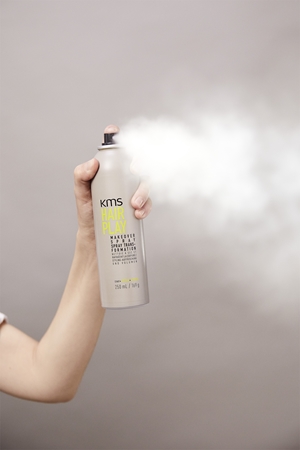 KMS Hair Play Makeover Spray Haarspray zur Erfrischung
