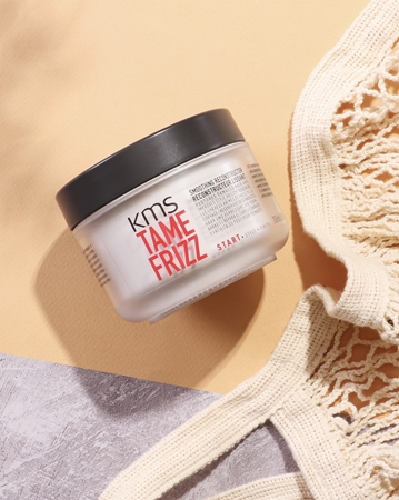 KMS Tame Frizz Smoothing Reconstructor haj maszk a károsult hajra