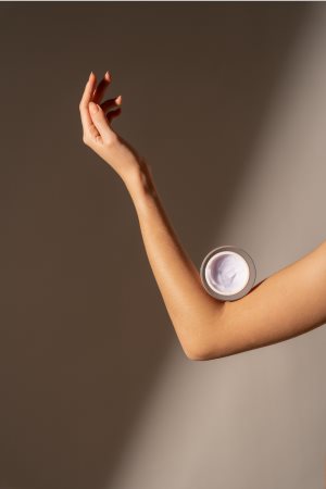 KORIKA HI-TECH LIPOSOME Calming solution Restoring cream Tápláló nyugtató krém