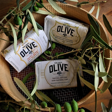 Korres Pure Greek Olive & Olive Blossom puhdistava palasaippua