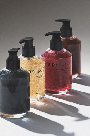 KUNDAL Objet Exfoliating & Waterfull Hand Wash savon liquide exfoliant mains