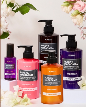 KUNDAL Honey & Macadamia White Musk gel doccia delicato effetto idratante
