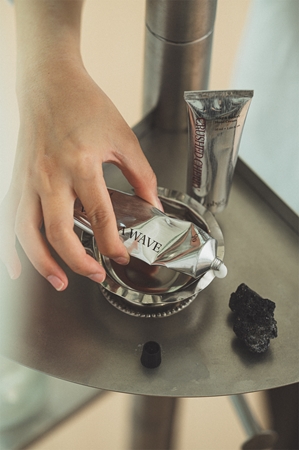 KUNDAL Objet Silky & Buttery Hand Cream crème traitante mains nutrition et hydratation