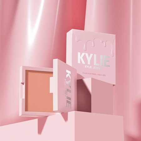 Kylie Cosmetics Kylie Jenner Blush Powder puuterimainen poskipuna