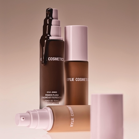 Kylie Cosmetics Kylie Jenner Liquid Foundation Flydende foundation