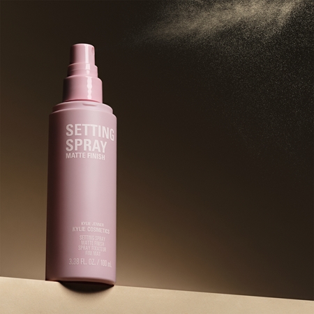 Kylie Cosmetics Kylie Jenner Setting Spray Fixeringsspray