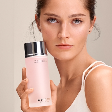 La Prairie Cellular Softening and Balancing Lotion čisticí emulze pro všechny typy pleti