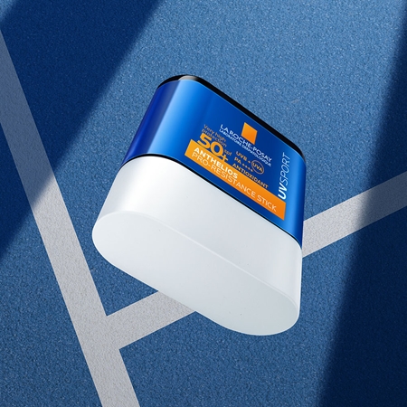La Roche-Posay Anthelios UV Sport Pro-Resistance Stick Waterproof Sunblock for Sporty in a stick