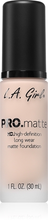 L.A. Girl Cosmetics PRO. Matte HD dlhotrvajúci make-up s matným efektom