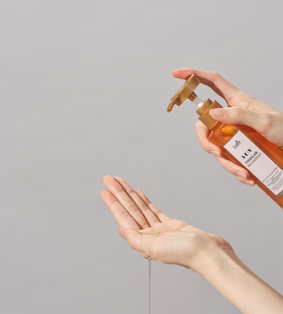 La'dor ACV Vinegar mélyen tisztító sampon a fénylő és selymes hajért