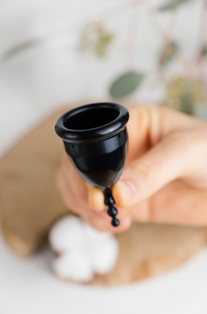 LadyCup Revolution Černá kočka menstruační kalíšek