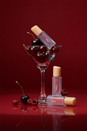 Laka Fruity Glam Tint Long-Lasting Lip Gloss with moisturising effect