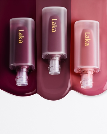 Laka Fruity Glam Tint dolgoobstojni sijaj za ustnice z vlažilnim učinkom