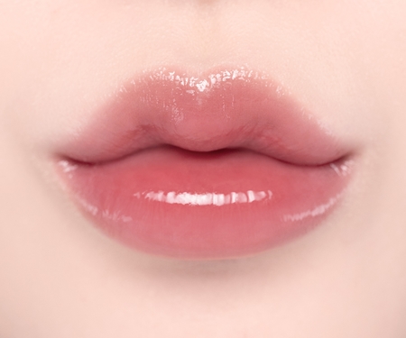Laka Jelling Nude Gloss Hydrating Lip Gloss
