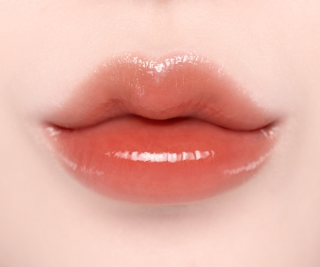 Laka Jelling Nude Gloss Hydrating Lip Gloss