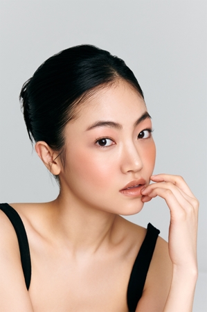 Laka Love Silk Blush Powder Blush for healthy look