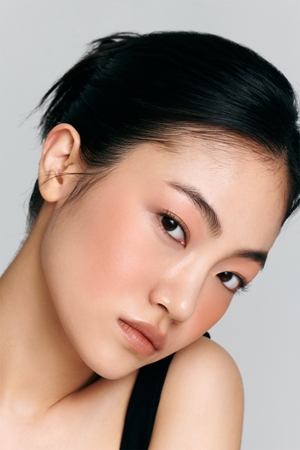 Laka Love Silk Blush Powder Blush for healthy look