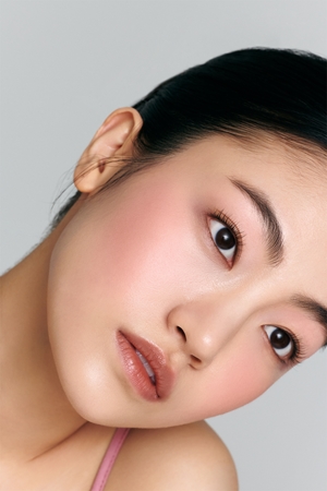 Laka Fruity Glam Tint Long-Lasting Lip Gloss with moisturising effect