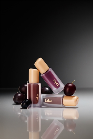 Laka Fruity Glam Tint Long-Lasting Lip Gloss with moisturising effect