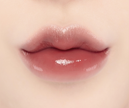 Laka Bonding Glow Lipstick Long-Lasting Lipstick for hydration and shine